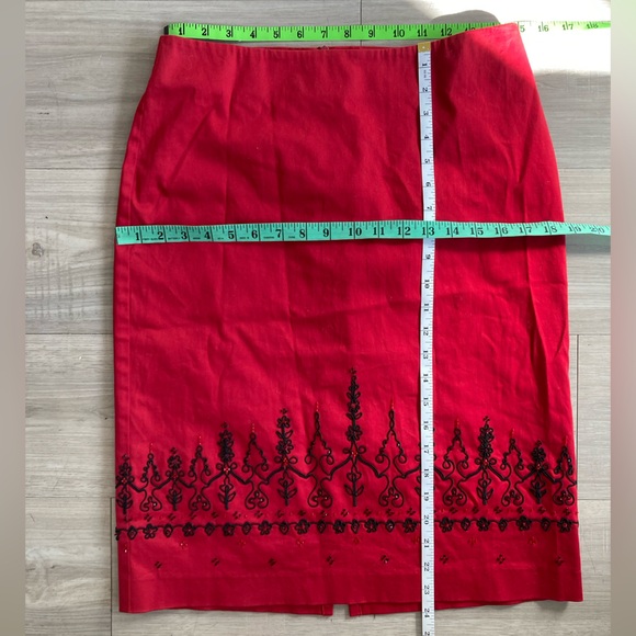 Karen Kane Red Pencil Skirt with Black Embroidery - Picture 4 of 5